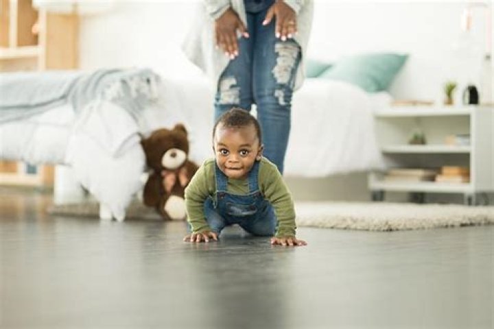 Crawling / Scooting on the Floor